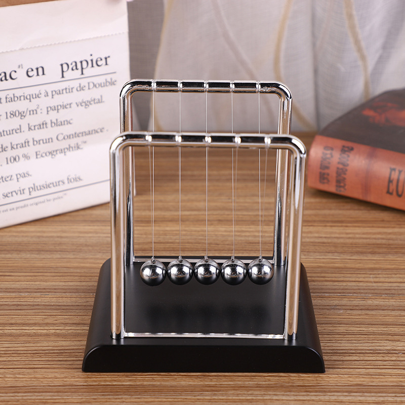 Newton's Cradle Balance Steel  - Newton Cradle Large recension och pris