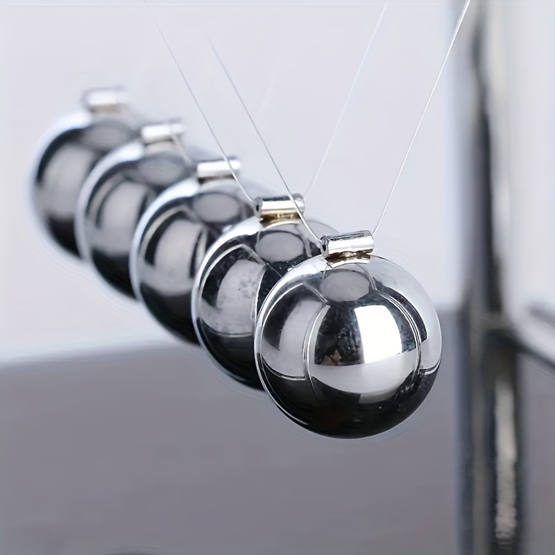 Classic Newtons Cradle Metal D - Newton Cradle Large recension och pris