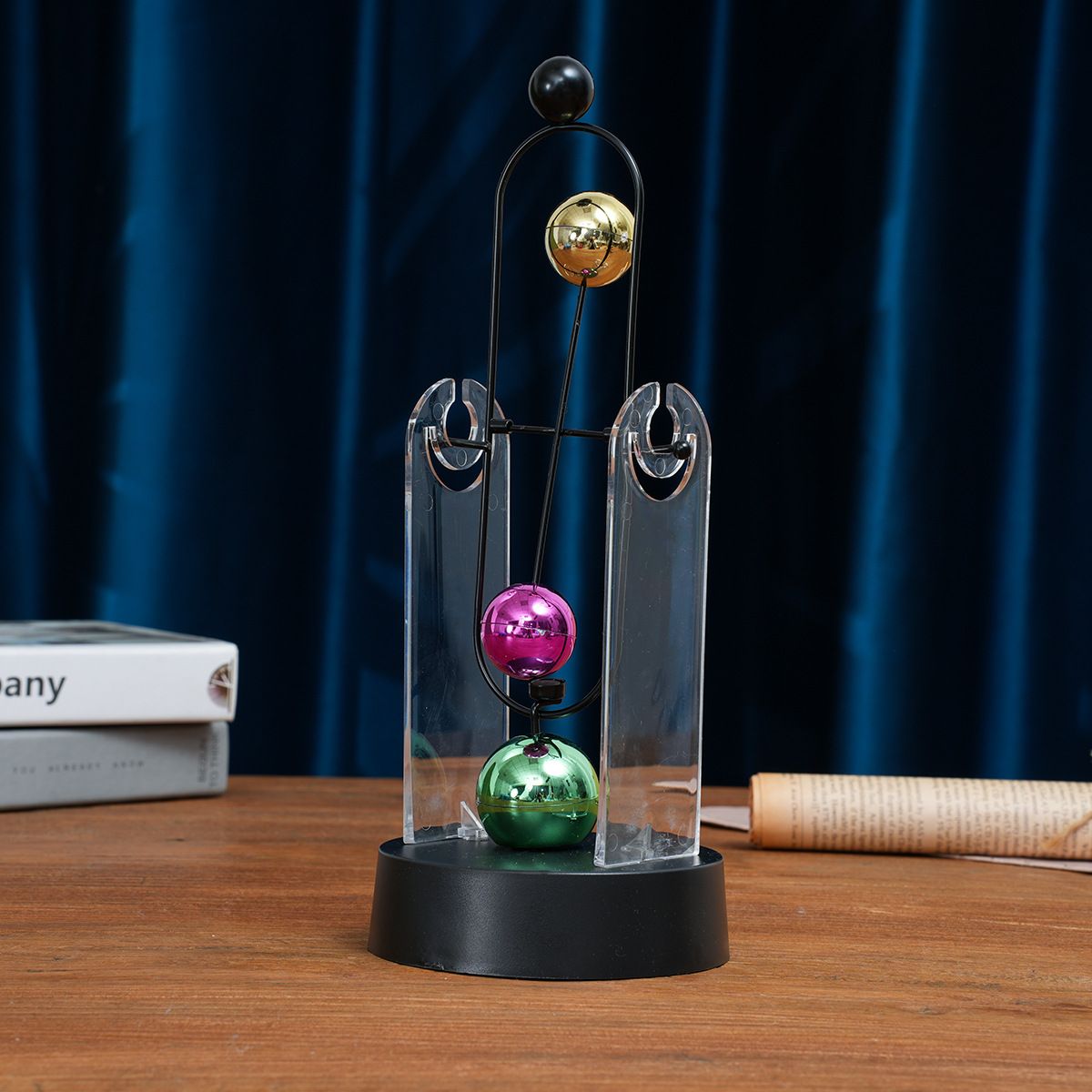 Newton Pendulum Perpetual Moti - Newton Cradle Large recension och pris